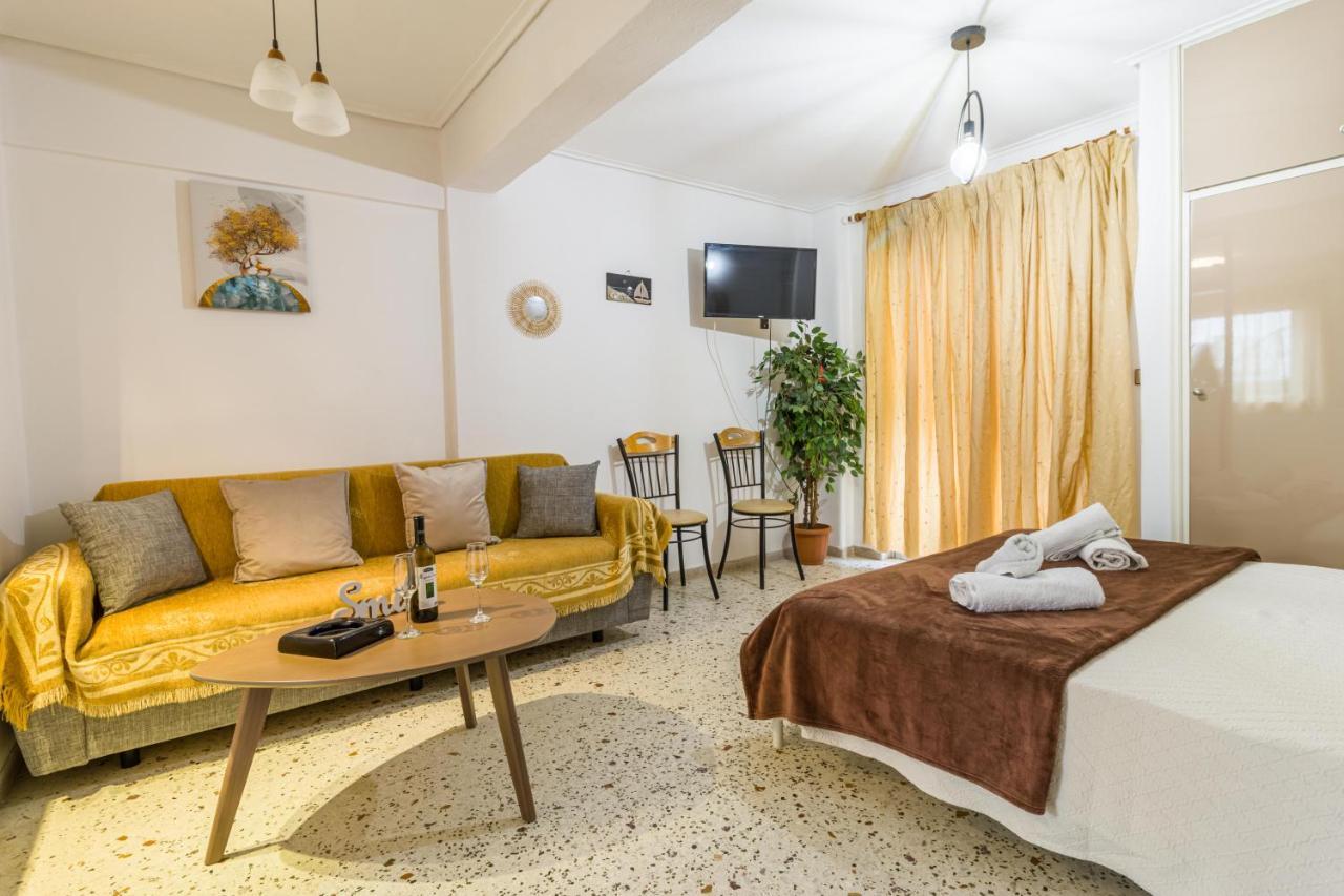 Loutraki Beach & Casino Condo Exterior photo